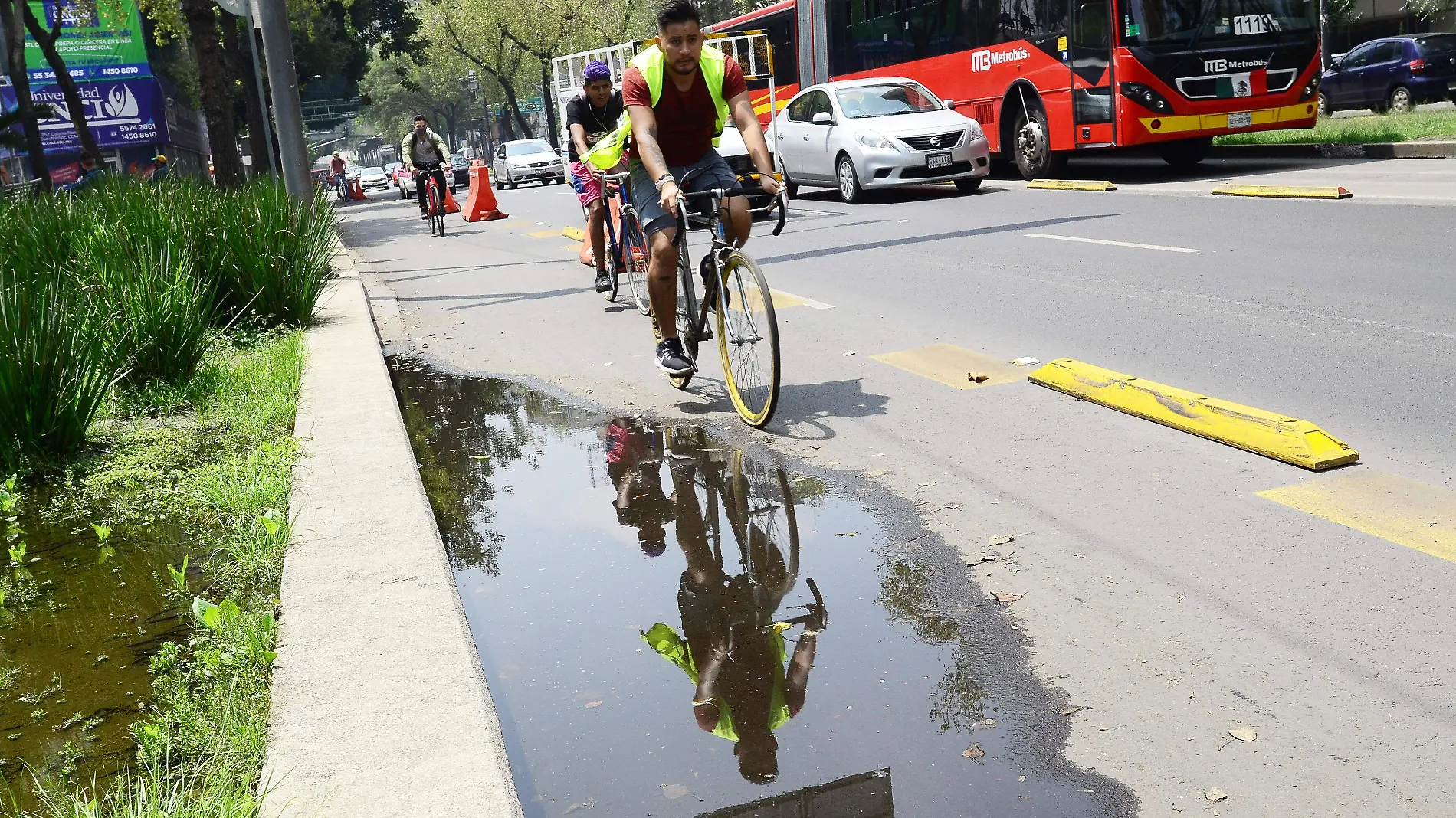 COCLOVIA-INSURGENTES-REPARACIONES-federico xolocotzi (2)